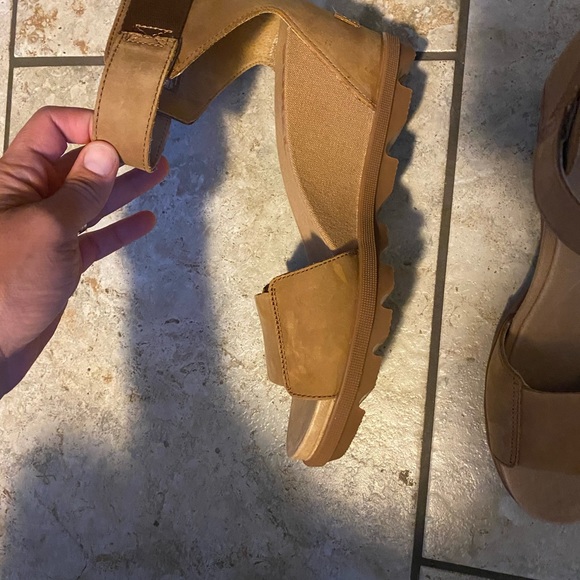Sorel Size 10 Sandals - Brand New - Picture 6 of 6